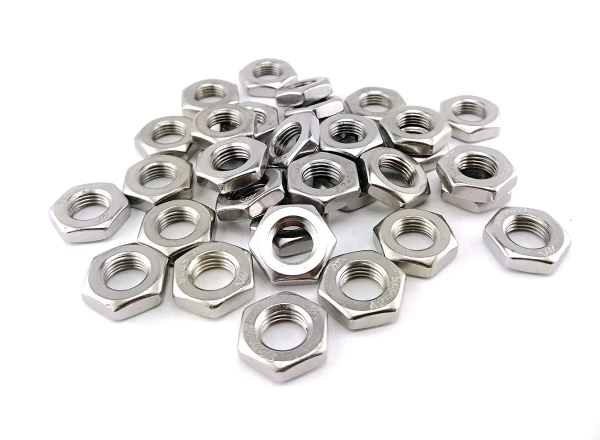 Bassa dado esagonale con filettatura fine in acciaio inox A2 DIN 439 (M8x1) x 50